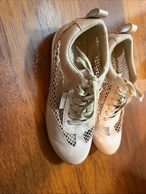 J/Slides NYC Breathable Lace-Up Sneakers in Light Taupe